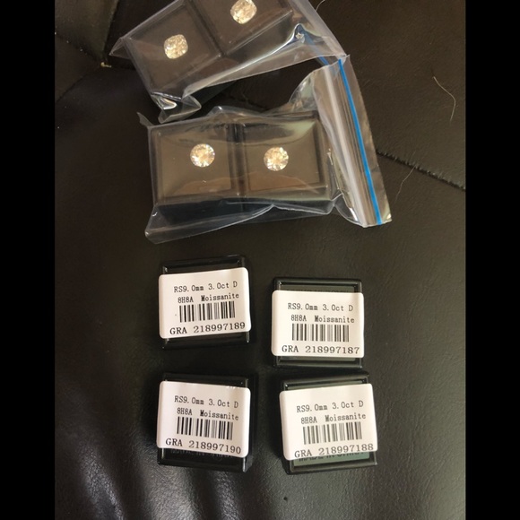 3ct D, VVS1, paperwork, Moissanite Gems - Picture 2 of 8